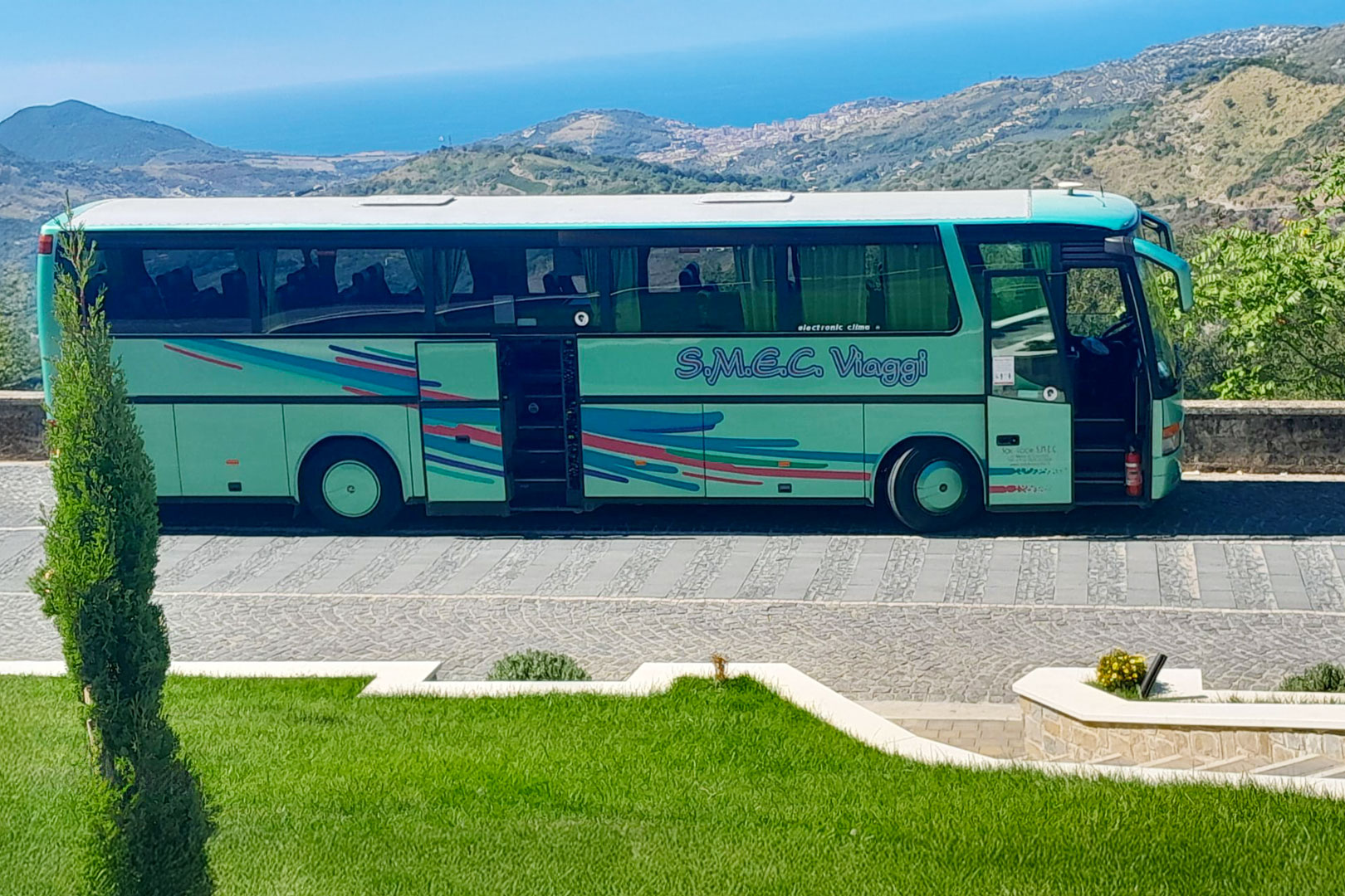 Smeccastellabatebus2